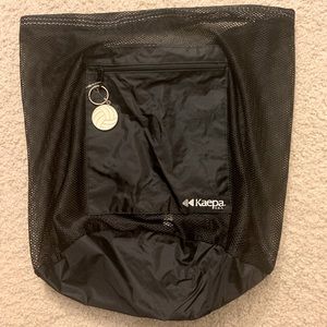 Kaepa | Black Mesh volleyball bag w/charm